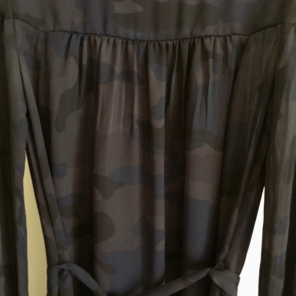 Banana Republic camo dress - Picture 6 of 6